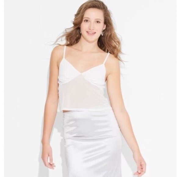 wild fable Tops - Wild Fable White Bottom Mesh Back Tie Top (M)
